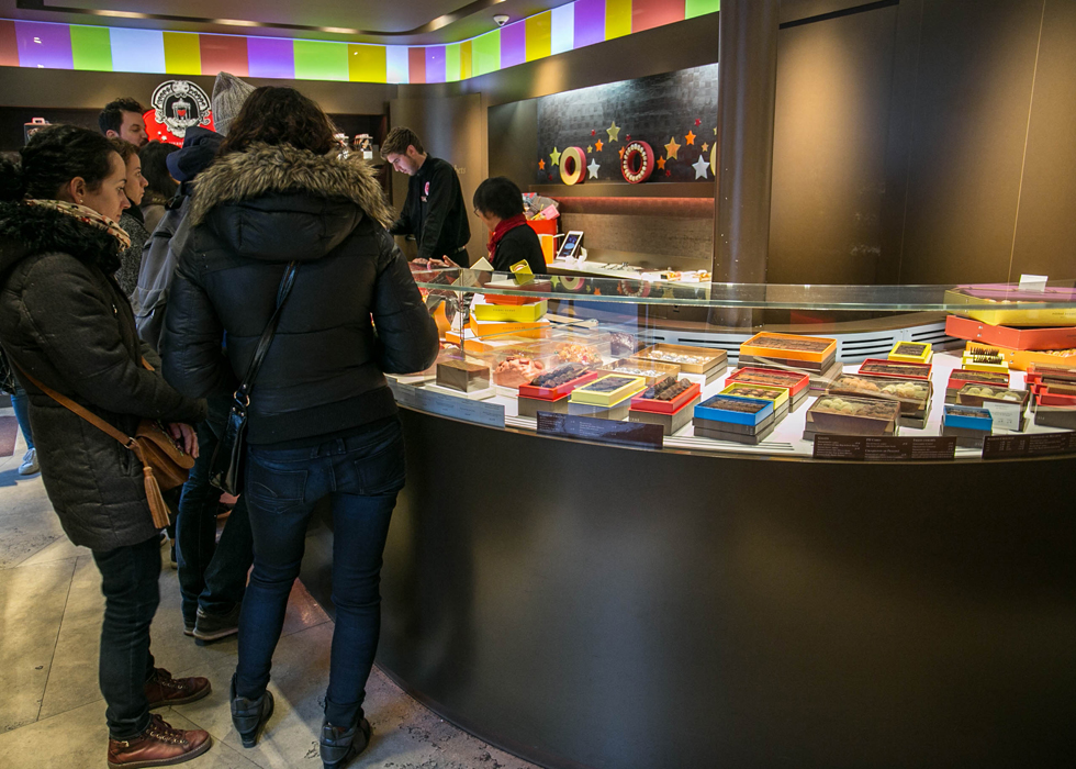 PIERRE HERM PARIS visual data 2